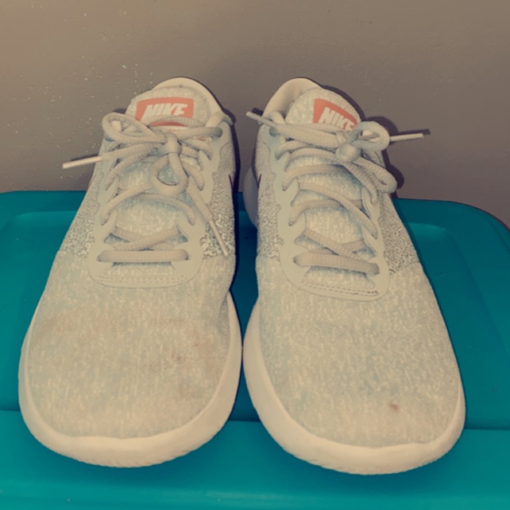Nike Flex Contact shoes